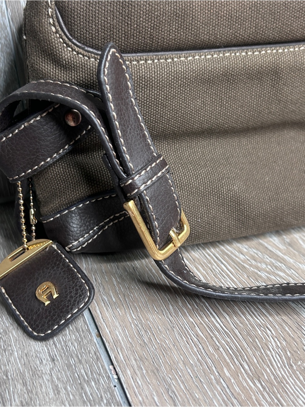 Etienne Aigner Brown Crossbody Bag |
Canvas Messenger w/ Leather Strap - Picture 13 of 16